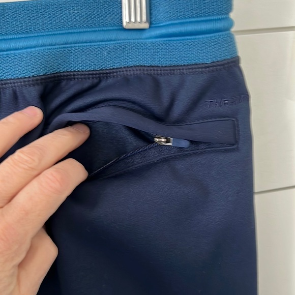 Nike Blue Joggers with Teal Accents - Picture 8 of 14